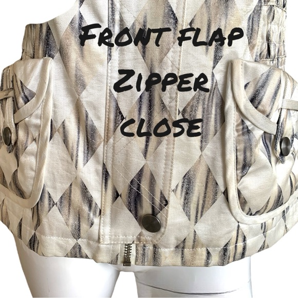 ETHYL GOLD/BLACK/WHITE ZIPPERED VEST. WOMEN’S SIZE SMALL/MEDIUM - Picture 7 of 12